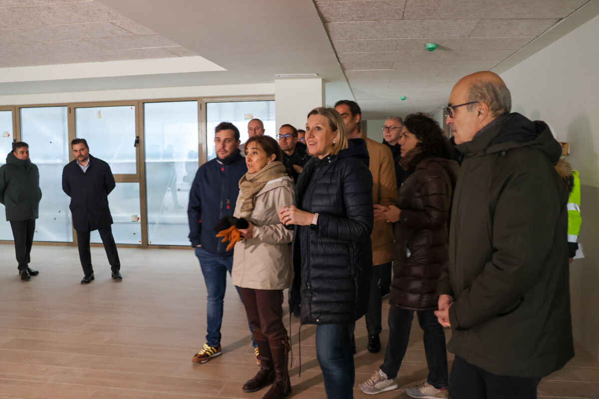 20260115+VICEPRESIDENTA+VISITAN+RESIDENCIA+EN+ZAMORA+-18