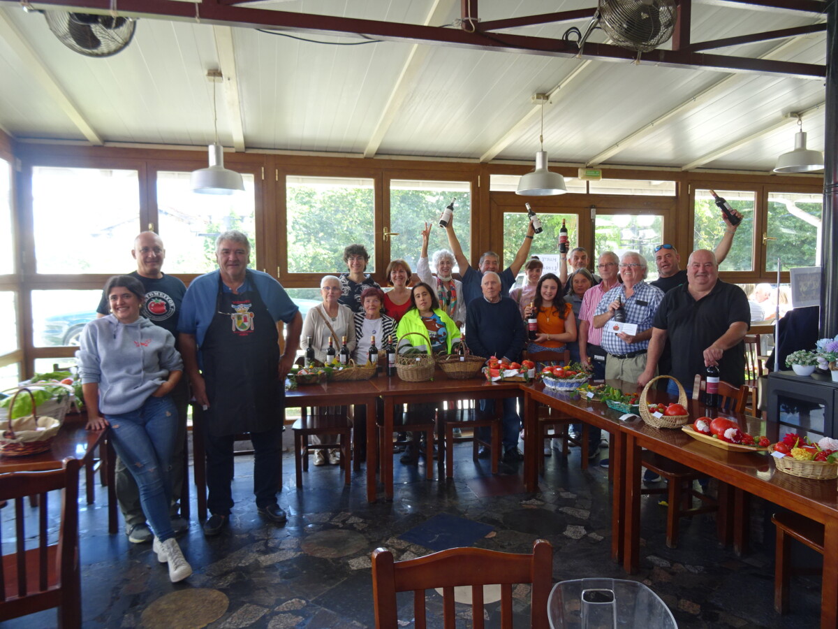 Concursantes y jurado de la edición de 2024