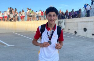 Imagen de WhatsApp 2025-10-06 a las 18.19.07_9b2ea6eb