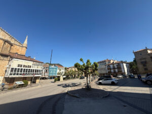 despues-de-mas-de-50-anos-espinosa-de-los-monteros-2