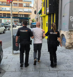 detenidos-dos-hermanos-por-tres-atracos-a-punta-de