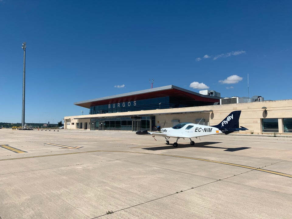 el-aeropuerto-de-burgos-recibira-98-millones-de-eu