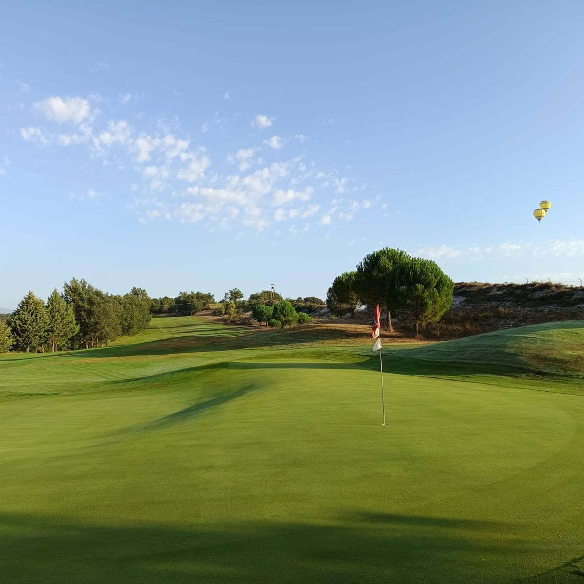 el-campo-de-golf-de-villarias-incluido-en-el-circu-2