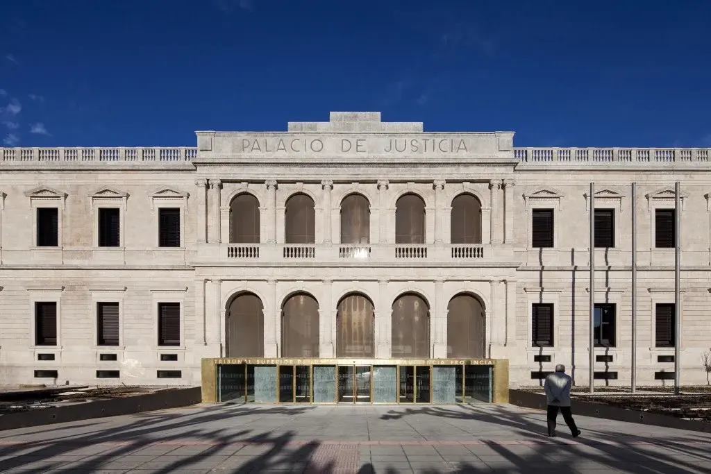 el-gobierno-crea-19-nuevas-plazas-de-jueces-y-7-de-2