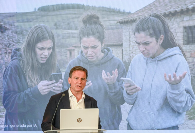 espinosa-de-los-monteros-el-punto-critico-de-las-z