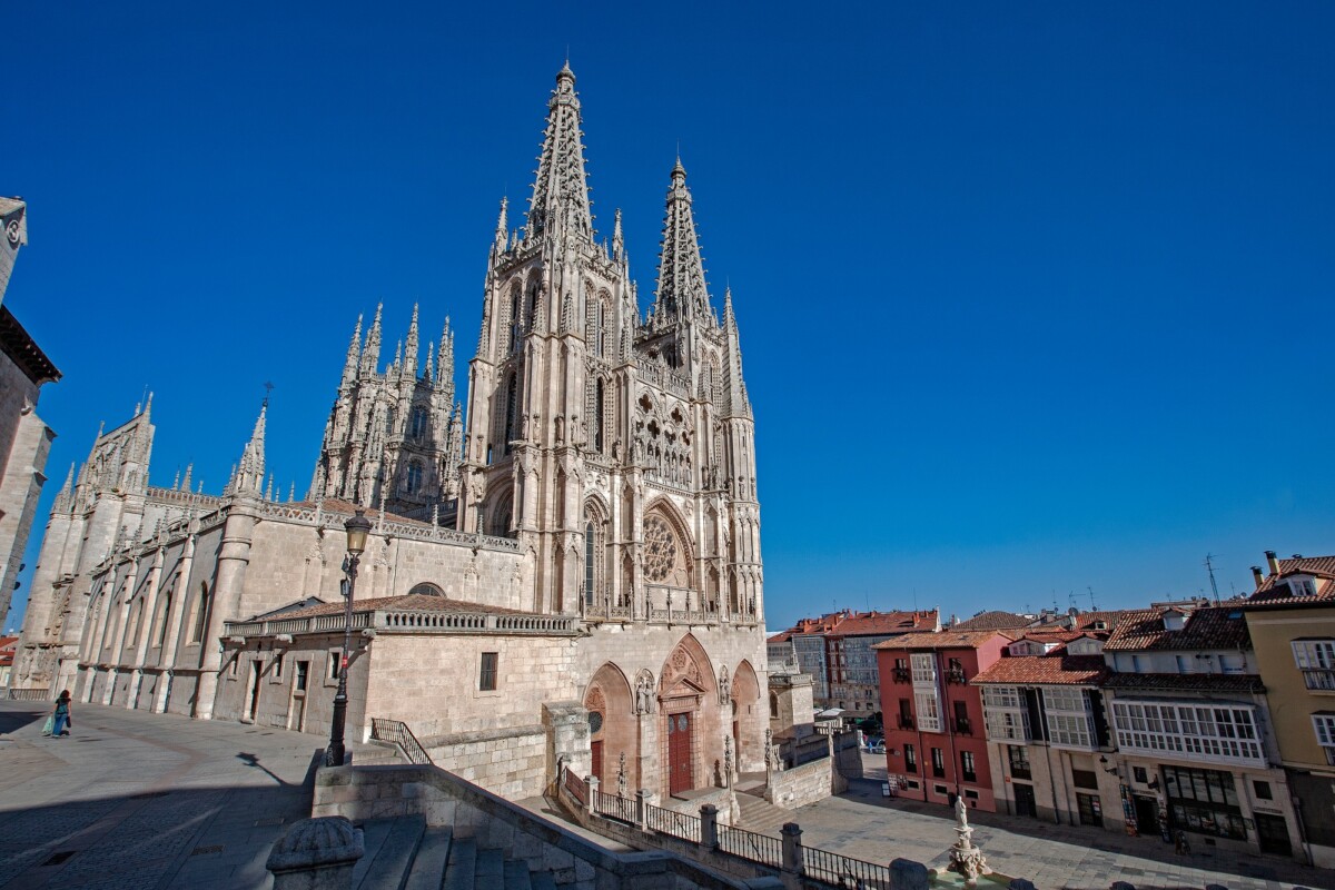 hq_Burgos08