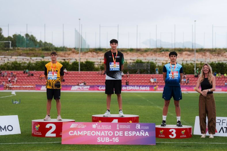 imad-urrutia-campeon-de-espana-sub16-en-triple-sal-2
