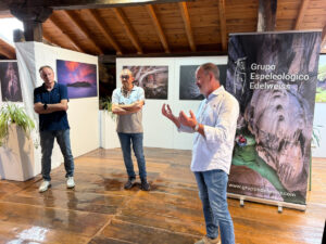 inaugurada-la-exposicion-fotografica-sobre-los-mon
