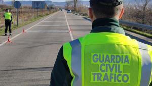 la-dgt-refuerza-la-vigilancia-en-carreteras-para-m