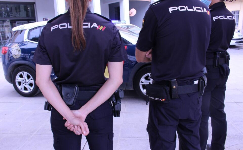 la-policia-nacional-detiene-a-un-presunto-maltrata