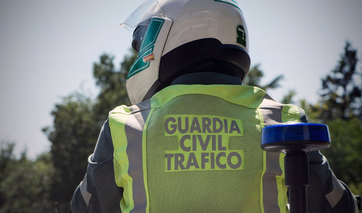 vuelca-un-vehiculo-en-villasana-de-mena-y-deja-tre